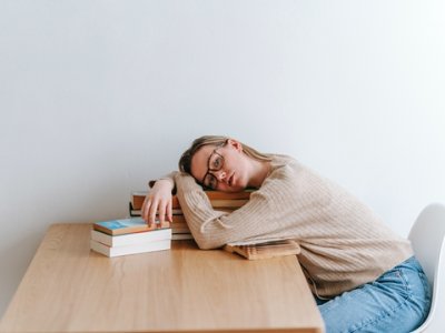 企业如何通过精准预算控制提升社交媒体营销ROI