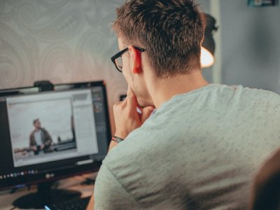 外汇出金银行风控解析：安全高效提取资金实用指南