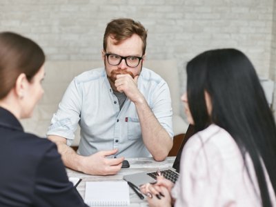 外贸独立站建设成本分析：各方案优劣对比