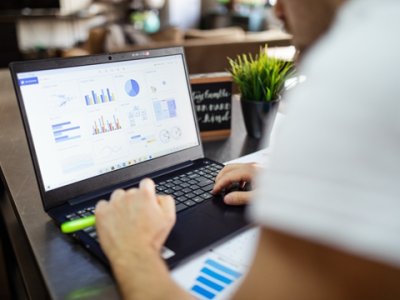 自建独立站：外贸生意的新渠道选择