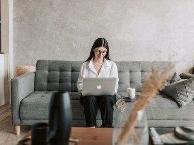 零税州选择指南：怀俄明州与南达科他州对比分析