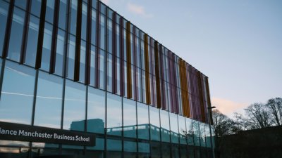 如何轻松开设独立站店铺?揭秘价格表与二次开发的那些事 如何轻松开设独立站店铺?揭秘价格表与二次开发的那些事