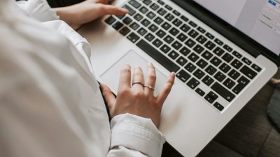 打造独特魅力:海外独立站、手串与女装自建站的创新之路 打造独特魅力:海外独立站、手串与女装自建站的创新之路