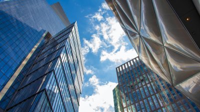 深圳独立站建设新趋势：跨境电商如何玩转假睫毛市场