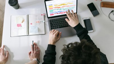做一个独立站到底花多少钱?主流建站工具、靠谱跨境公司、SEO实操和外贸落地全说清 做一个独立站到底花多少钱?主流建站工具、靠谱跨境公司、SEO实操和外贸落地全说清